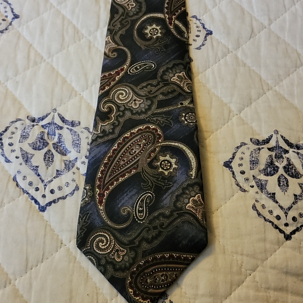 Barrington 4"x58" Tie 100% Silk